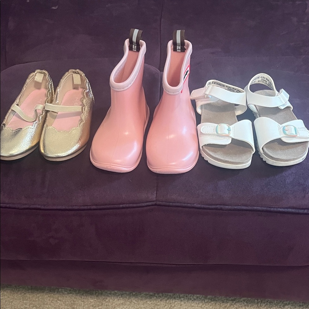 Toddler girl size 7!! 3 pairs of shoes - sandal rain boots & dress shoe
